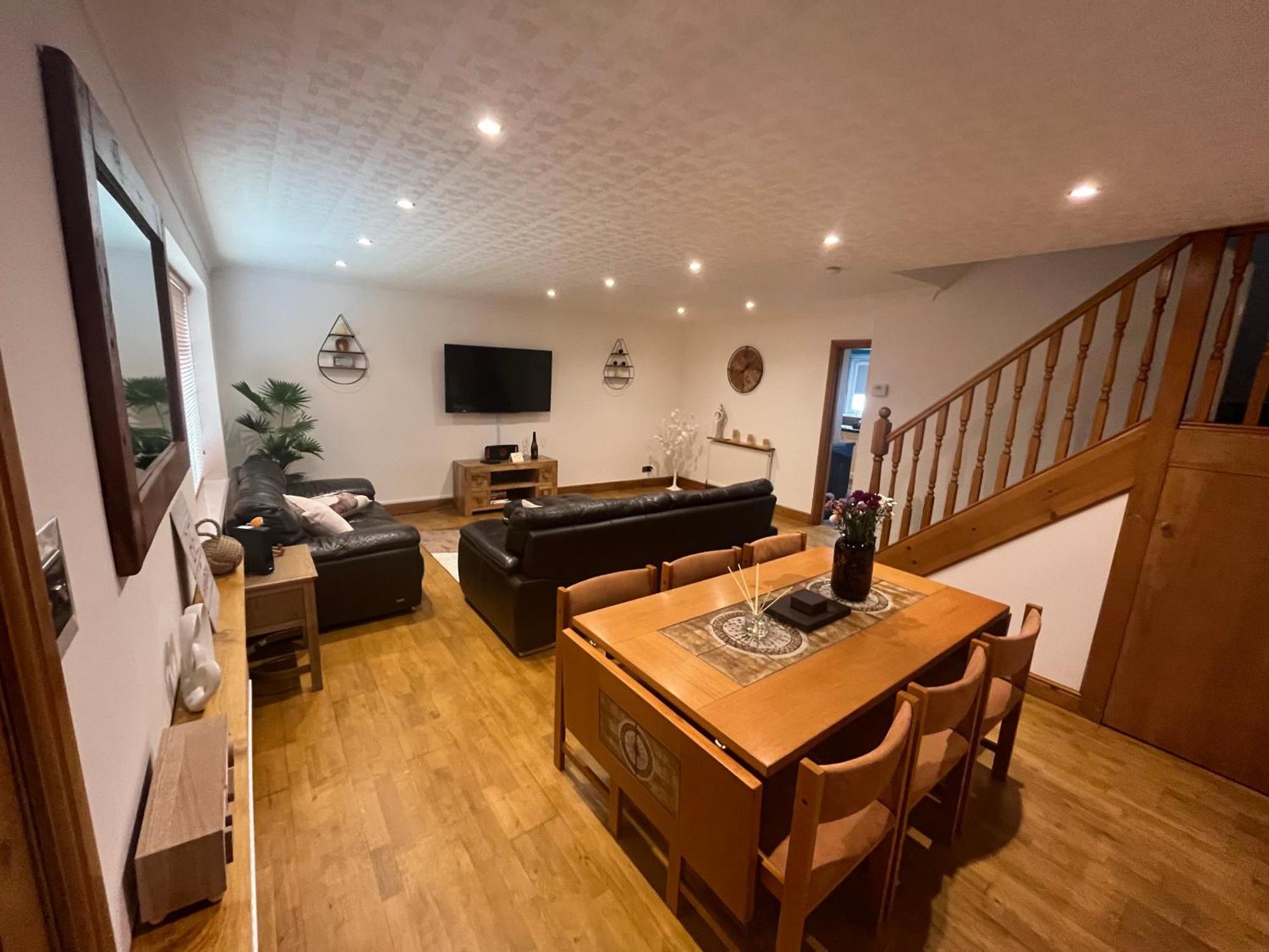 Wilford Charm Spacious 3Br Retreat In Nottingham Extérieur photo